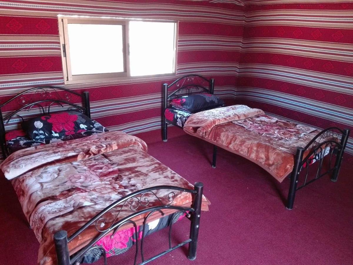 Wadi Rum Local Guide Camp エクステリア 写真