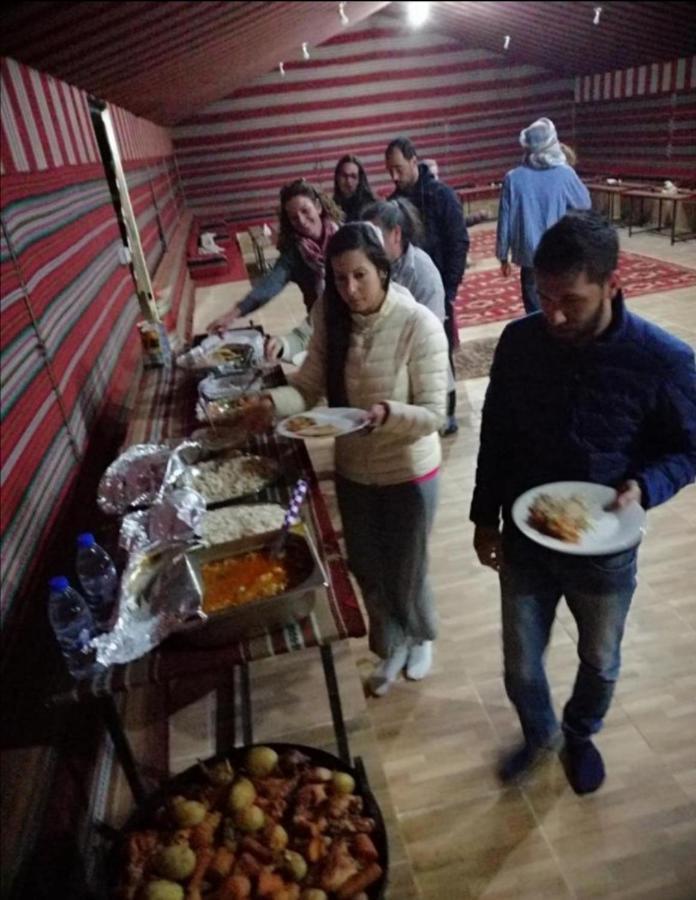 Wadi Rum Local Guide Camp エクステリア 写真