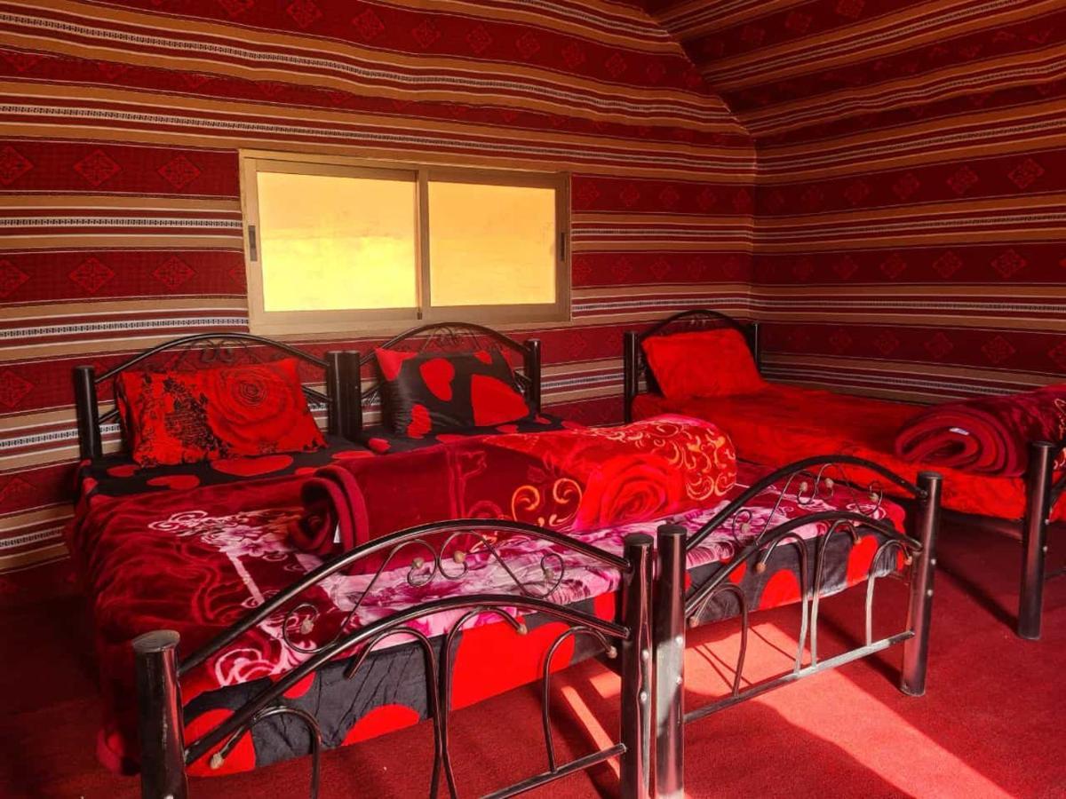 Wadi Rum Local Guide Camp エクステリア 写真