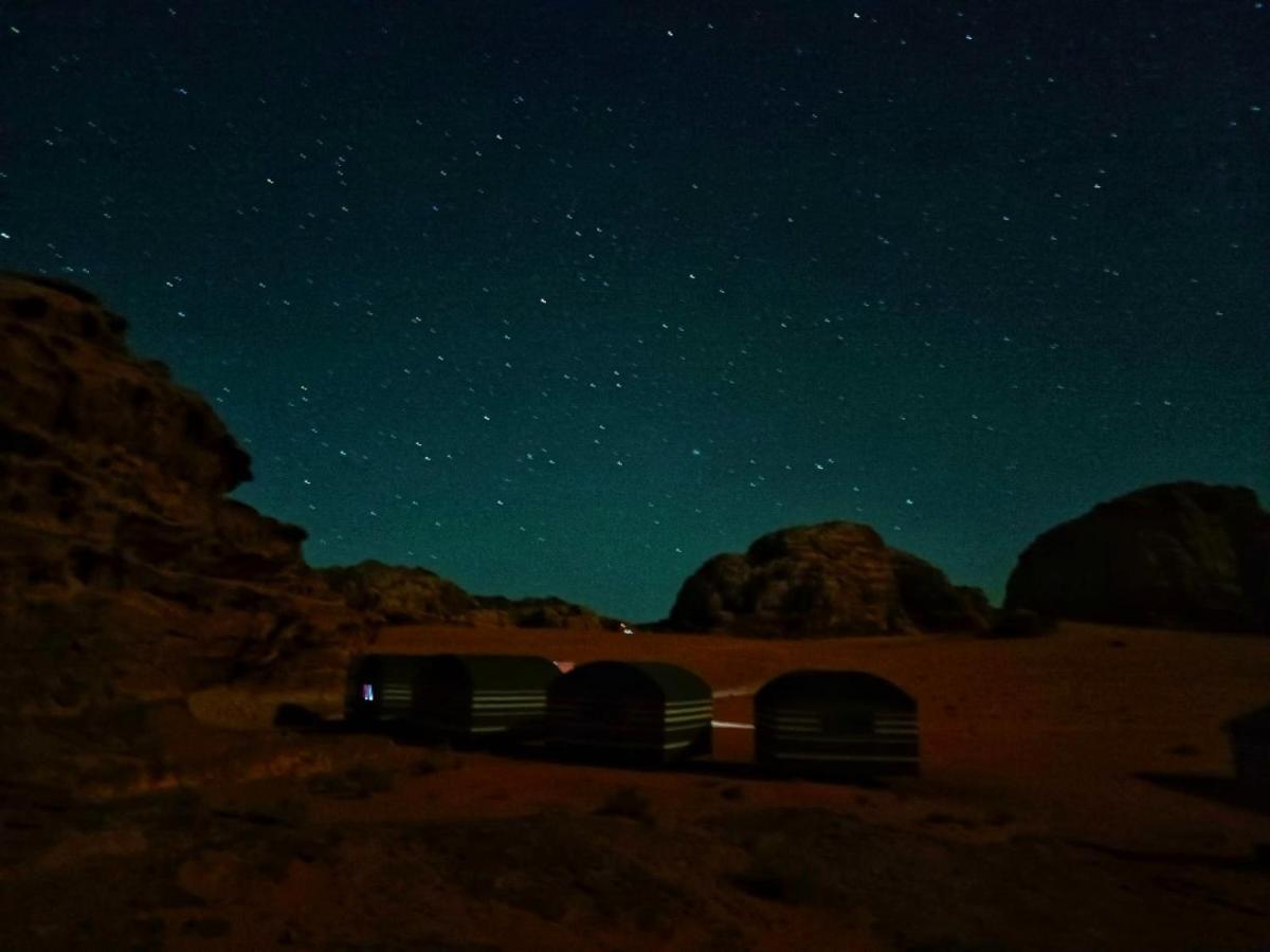 Wadi Rum Local Guide Camp エクステリア 写真