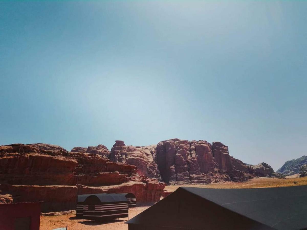 Wadi Rum Local Guide Camp エクステリア 写真